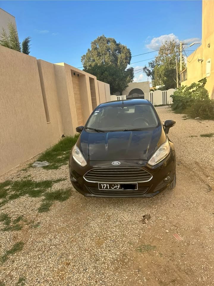 Fiesta Titanium