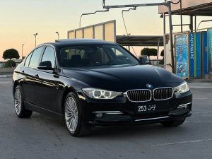 BMW 316i F30