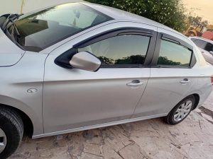 Peugeot 301