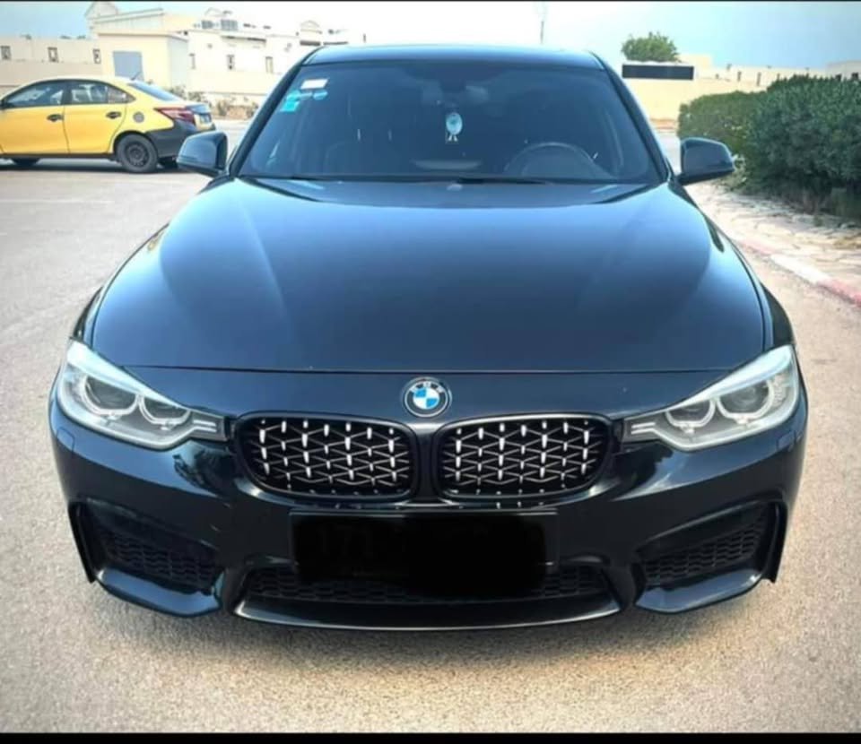 BMW 316i (F30)