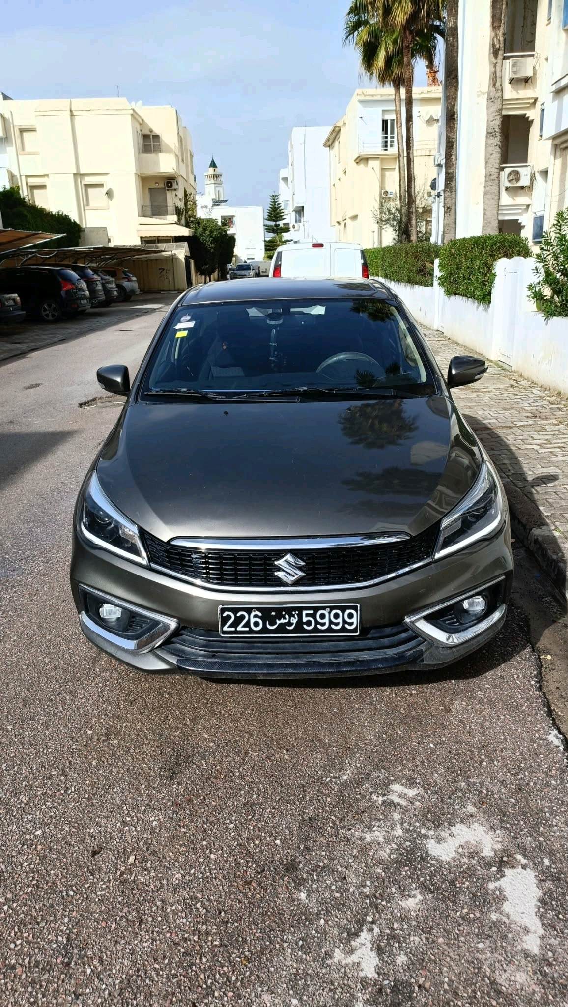 suzuki ciaz glx