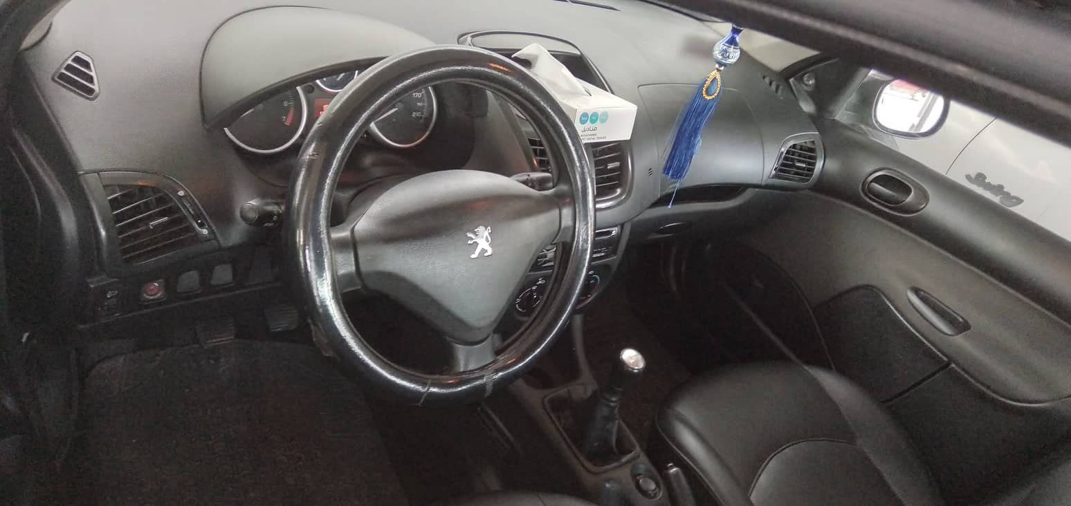 Peugeot 206 +