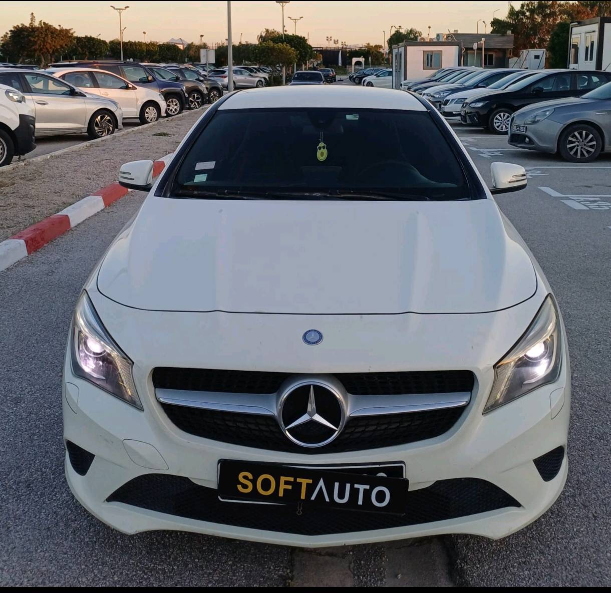 Mercedes CLA