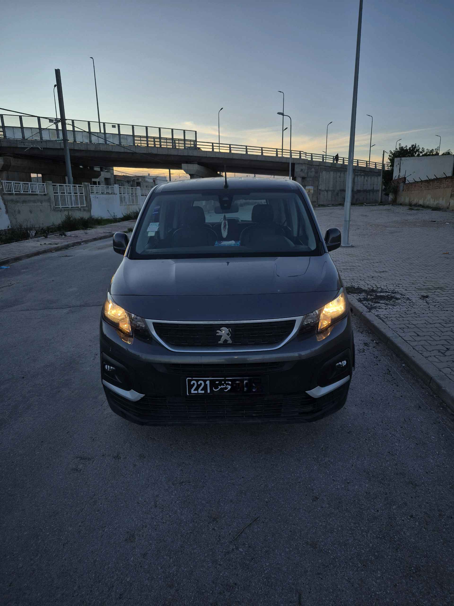 Image 4