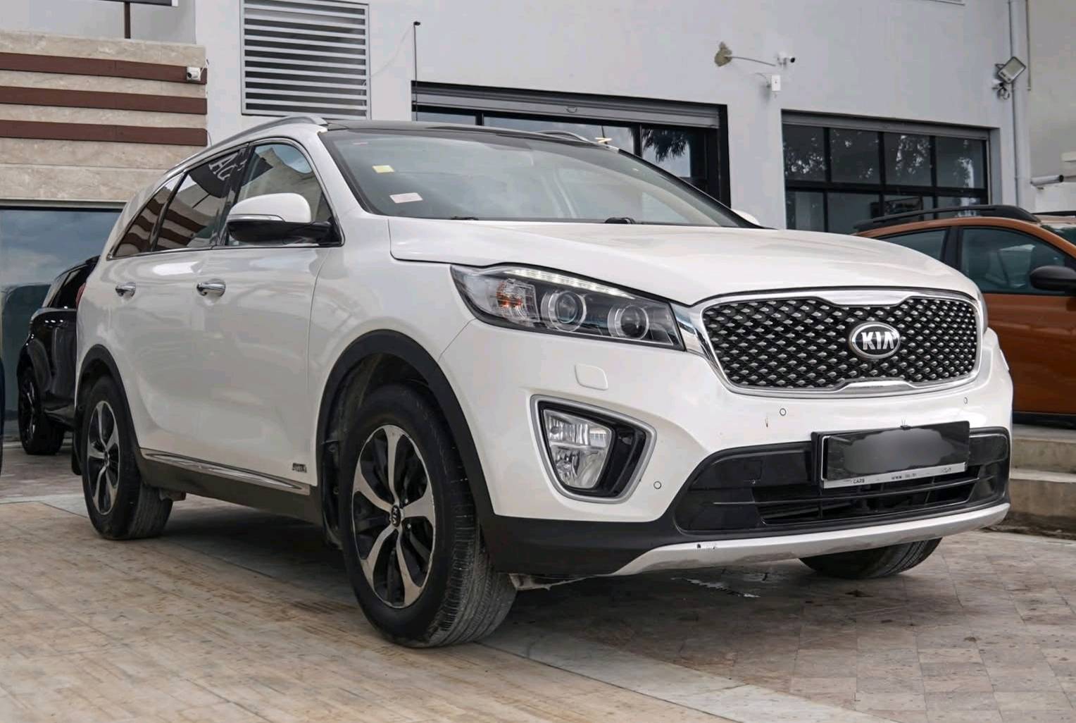 Kia sorento 7p
