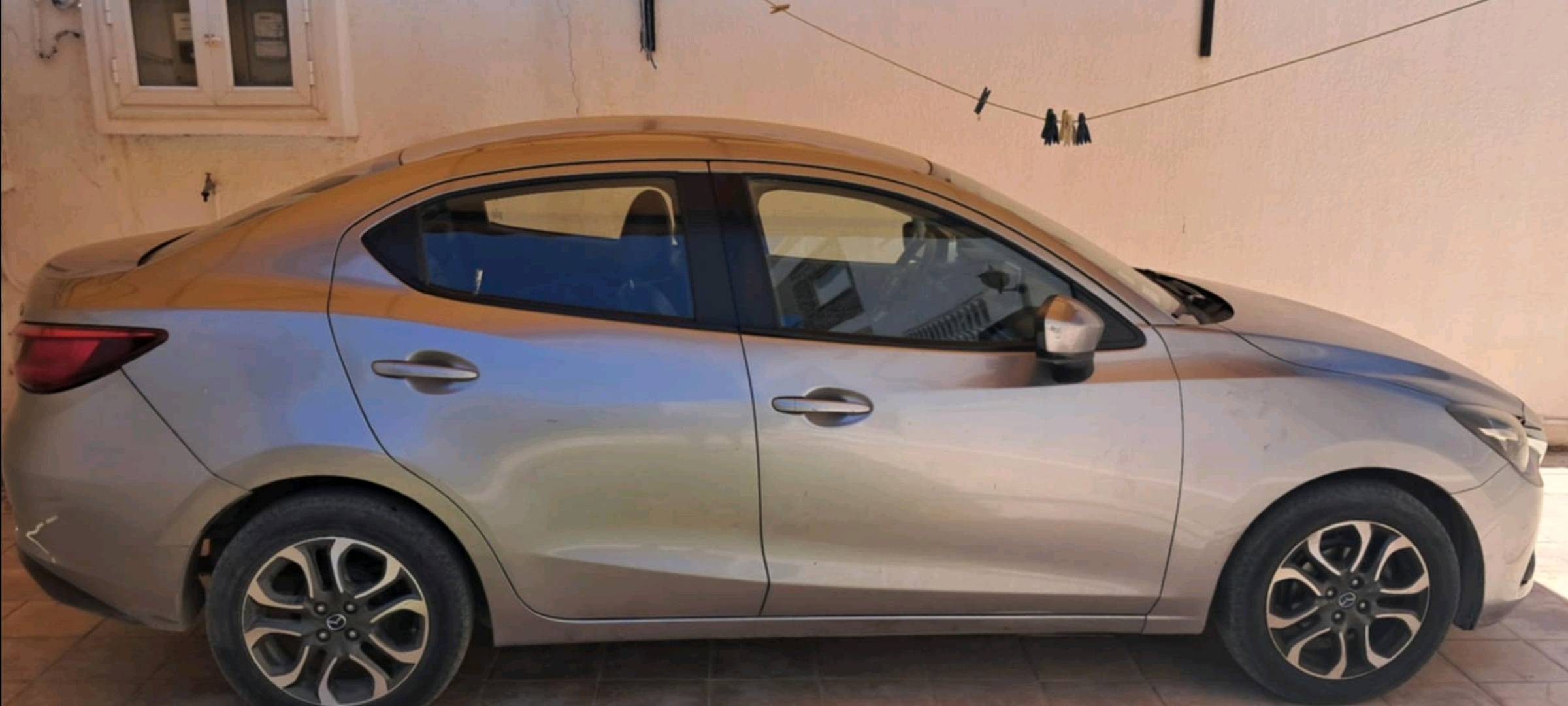 Mazda 2 sedan