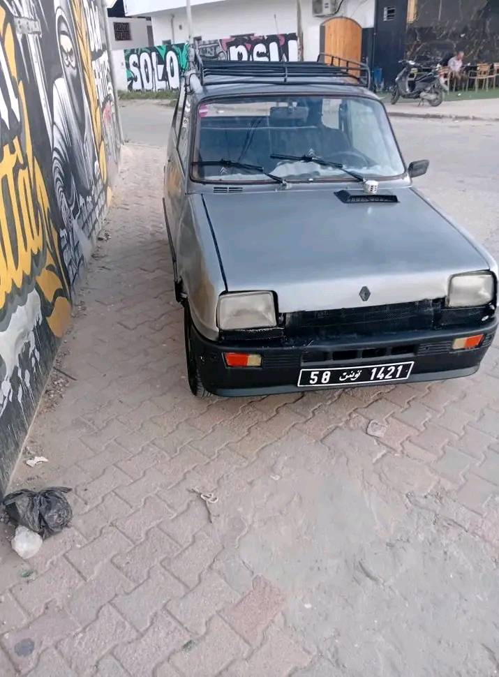 Renault R5