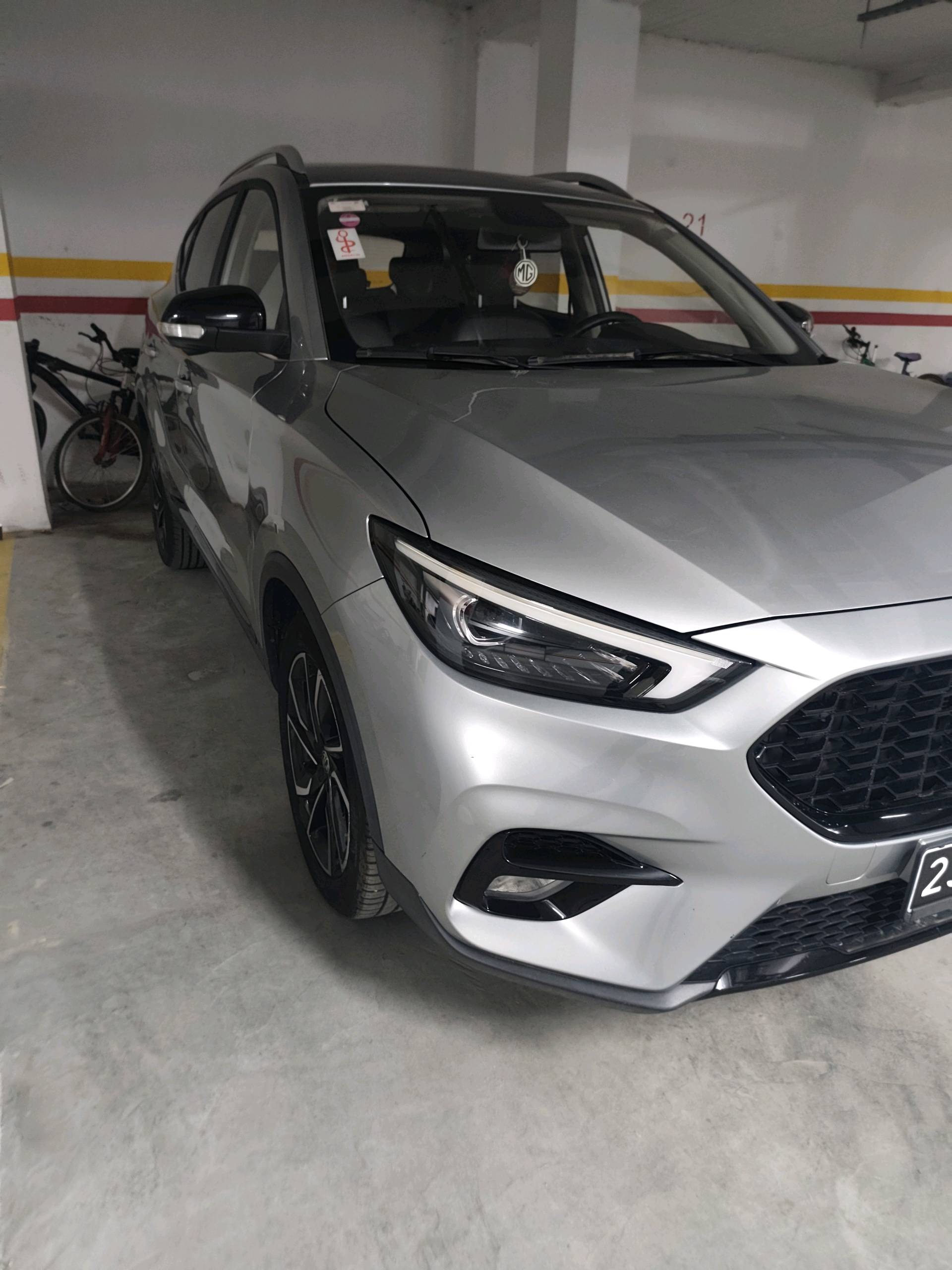 MG ZS