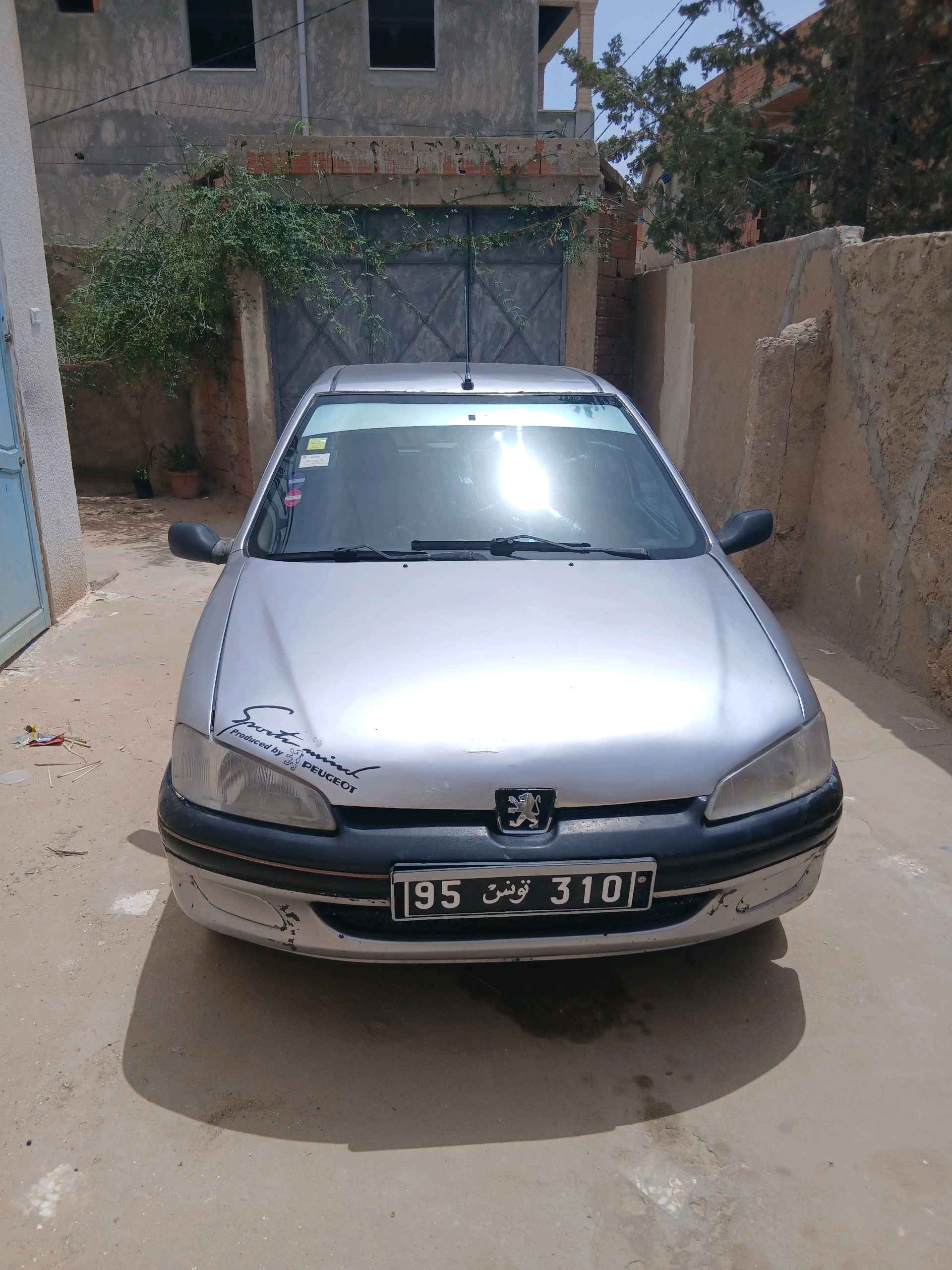Peugeot 106