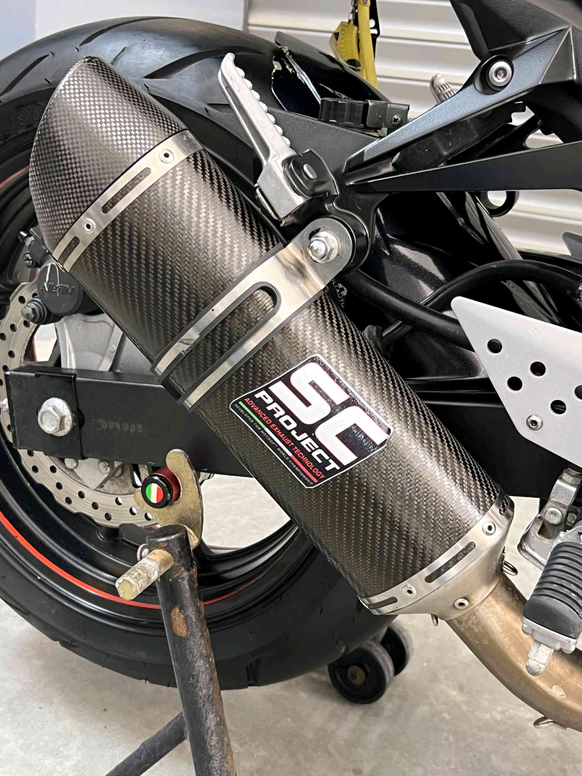 Kawasaki Z750 - photo 6
