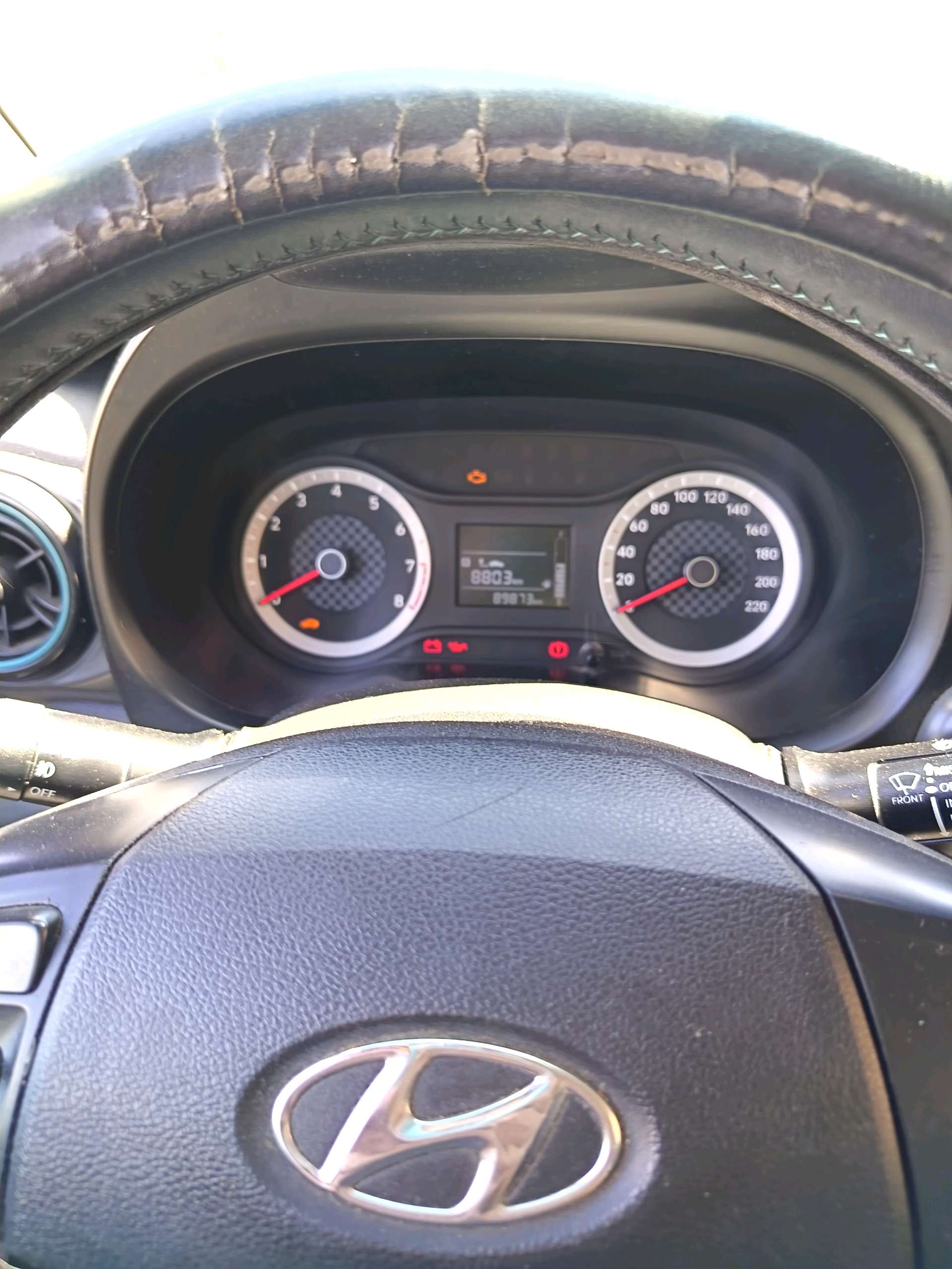 Grand i 10