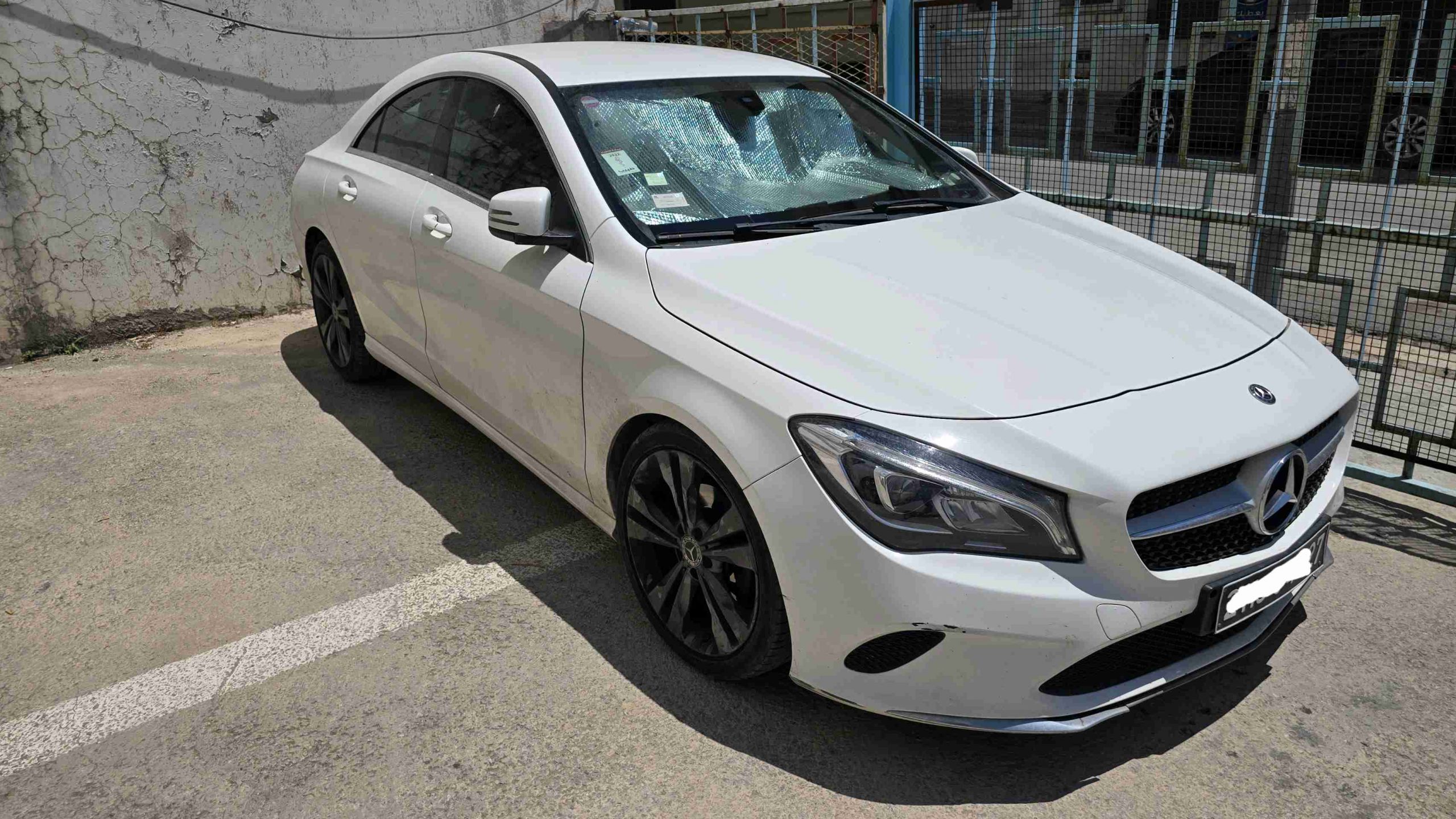CLA 180 essence
