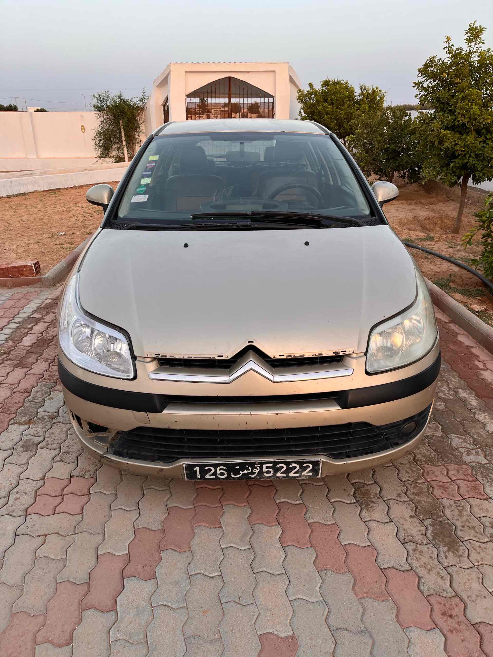 Citroën C4