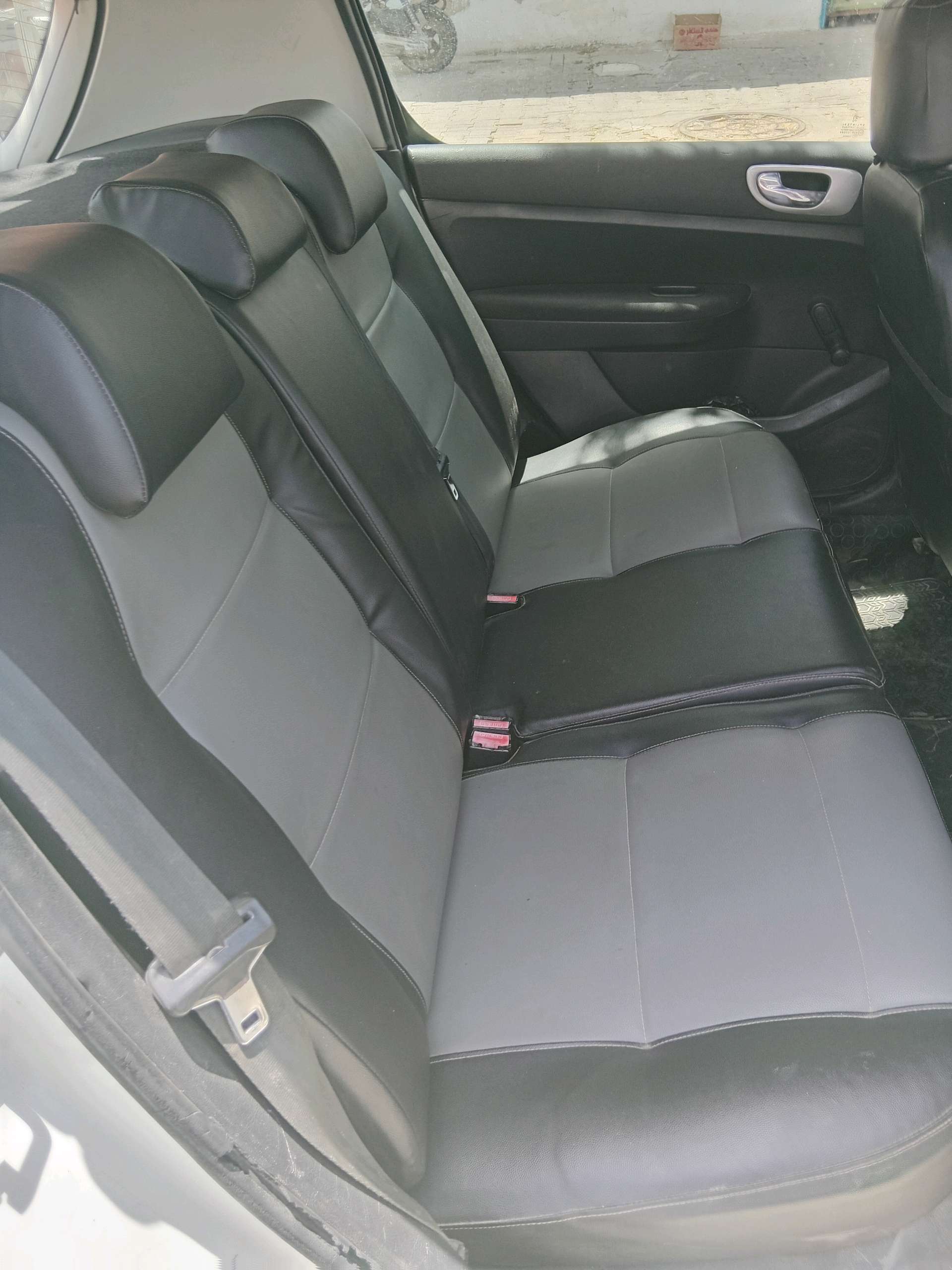 Peugeot 307