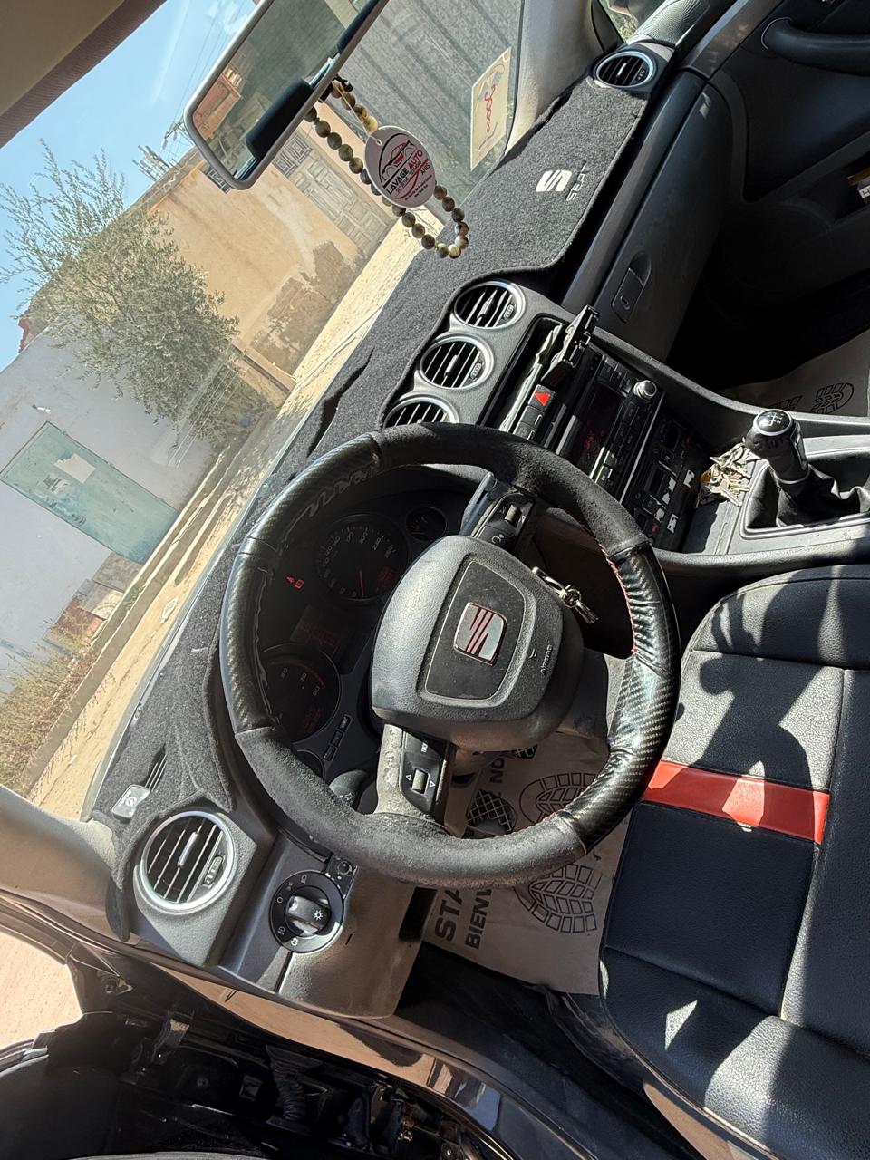 seat exeo