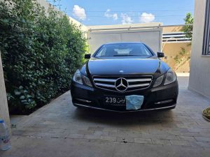 Mercedes E200