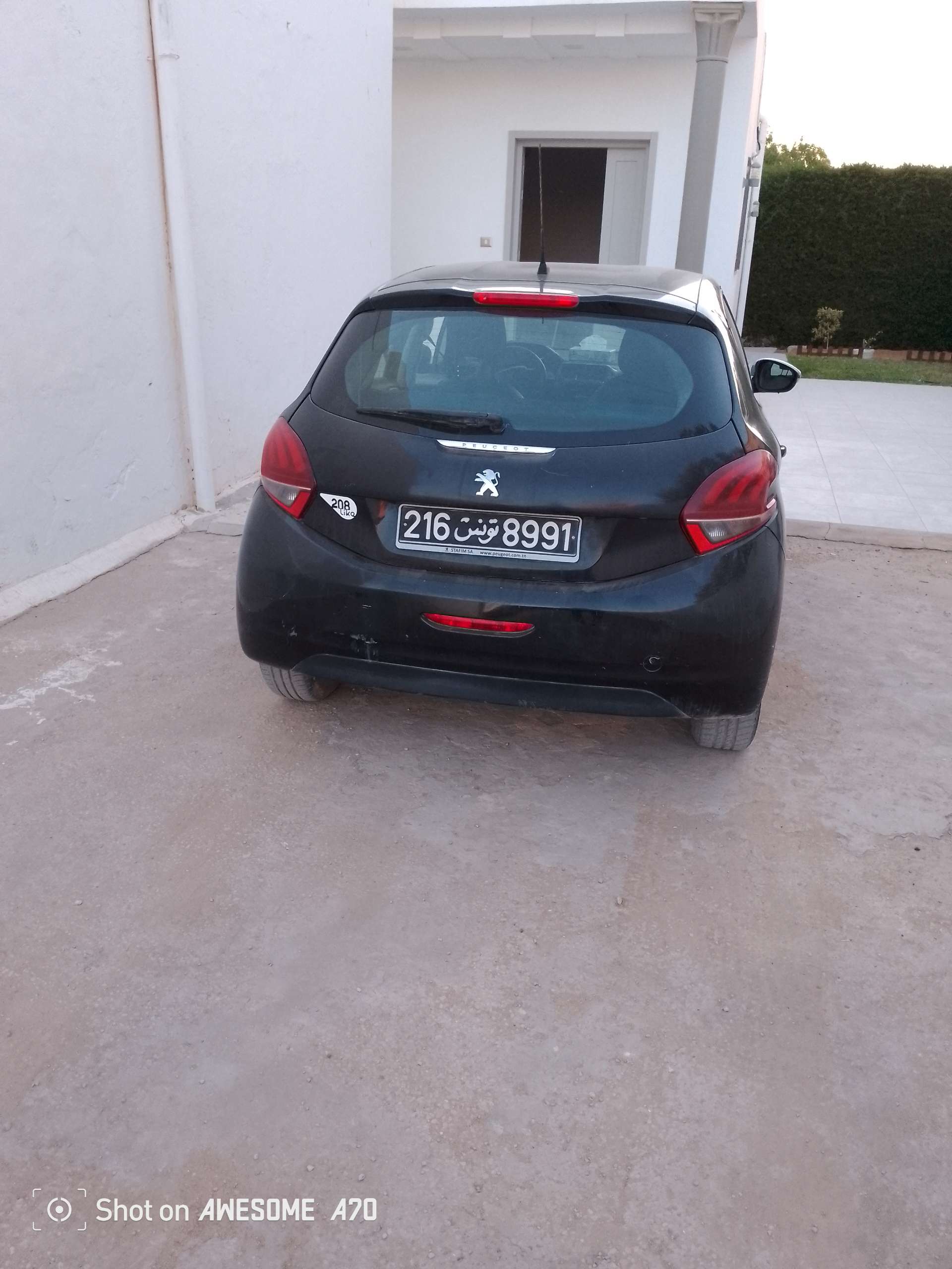 Peugeot 208