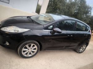 Fiesta titanium