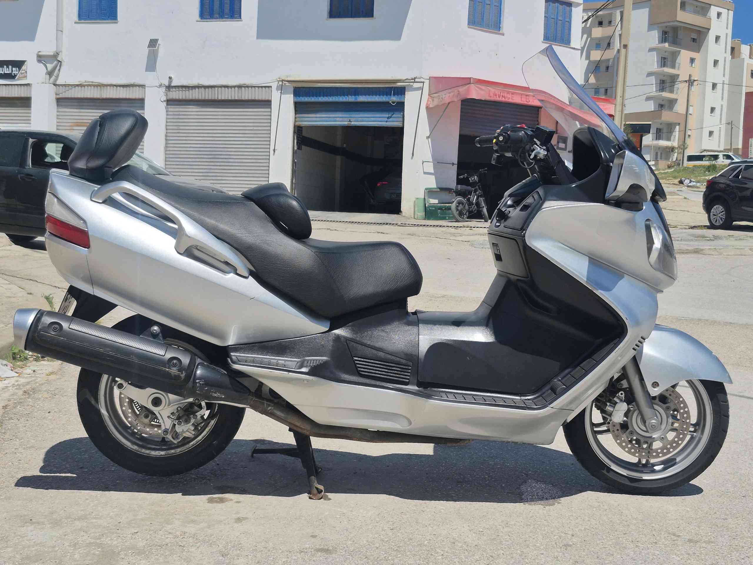 Suzuki Burgman 650 - photo 5