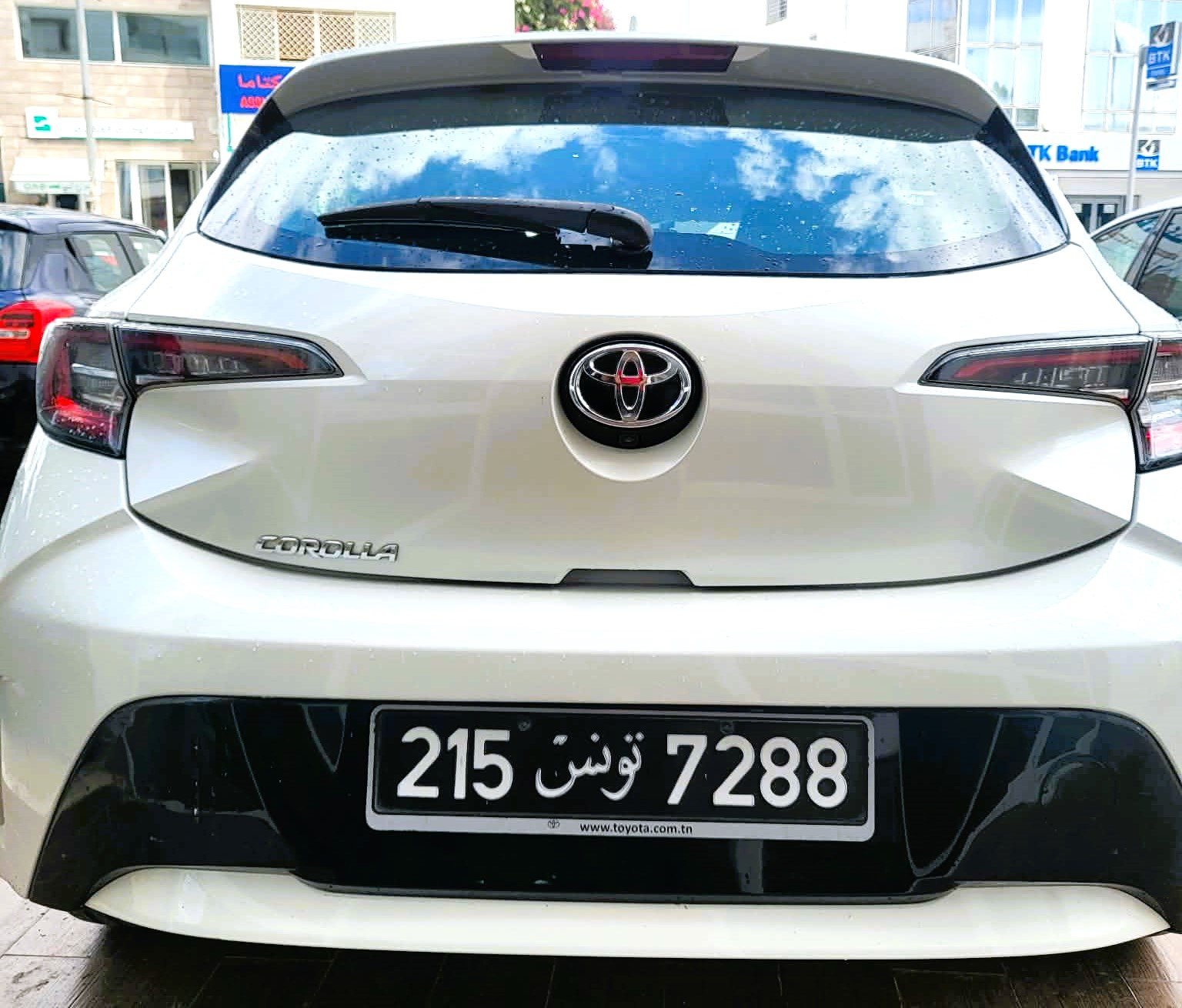 TOYOTA COROLLA