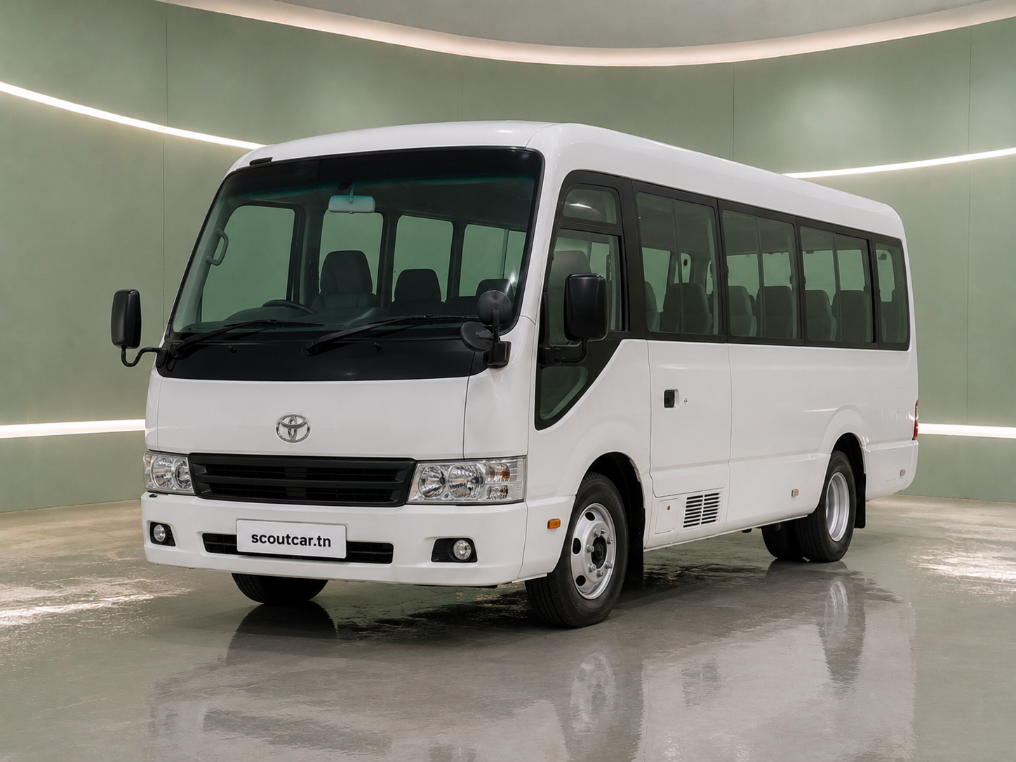 4.2 L Diesel 23 places